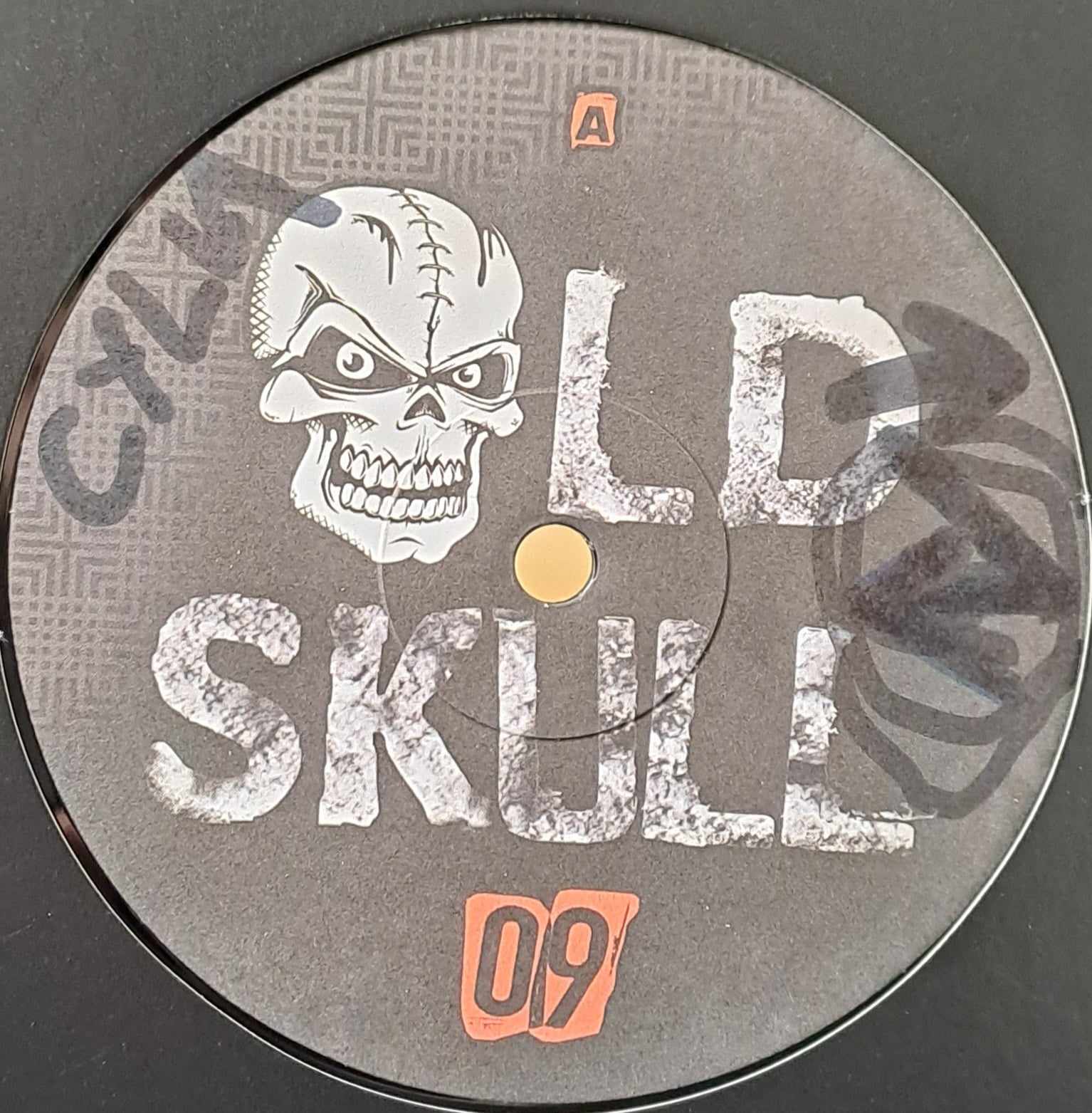 Old Skull 09 - vinyle freetekno